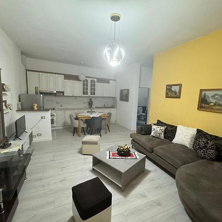 Center Of Tirana Apartment Экстерьер фото